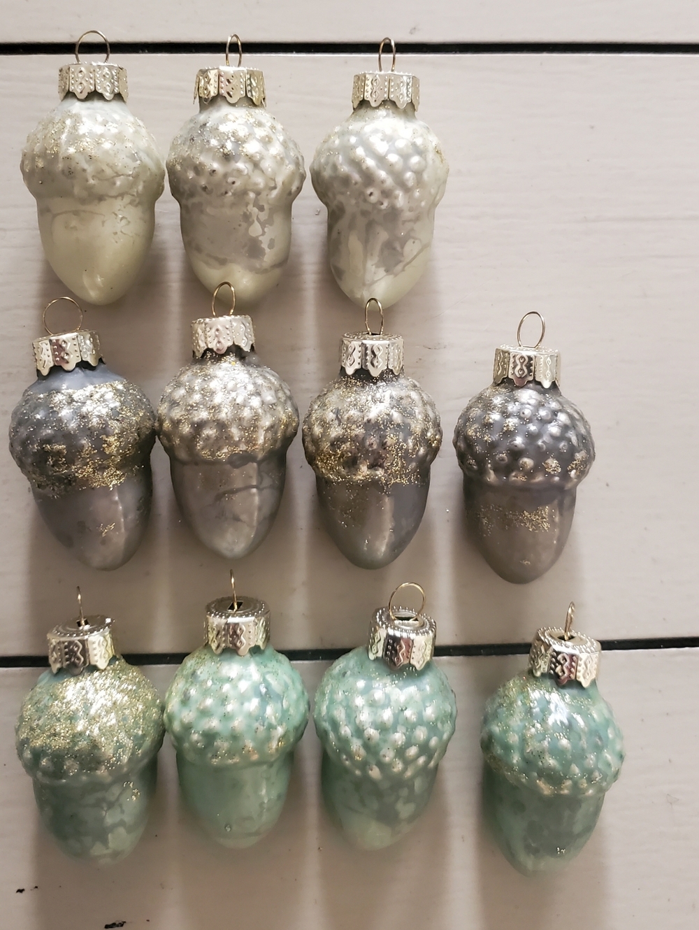 Home Goods - Christmas Ornaments - Acorns (Set of 11)
